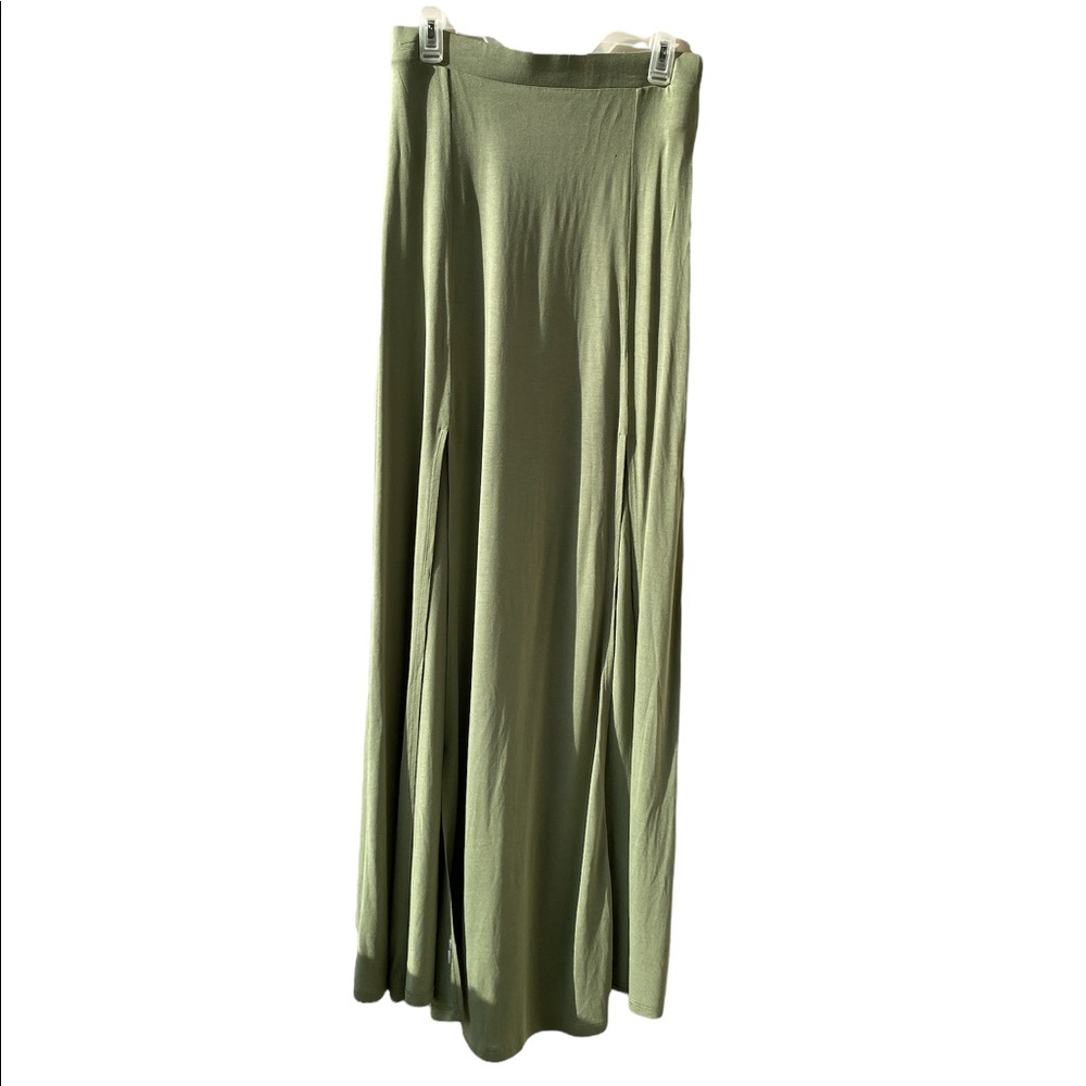 Forever 21  -  Skirt